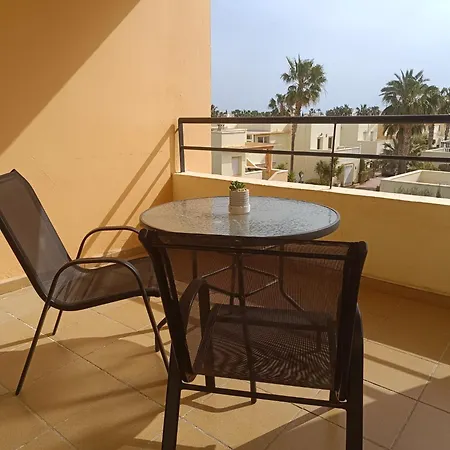 Bahia De Estudio Vera
